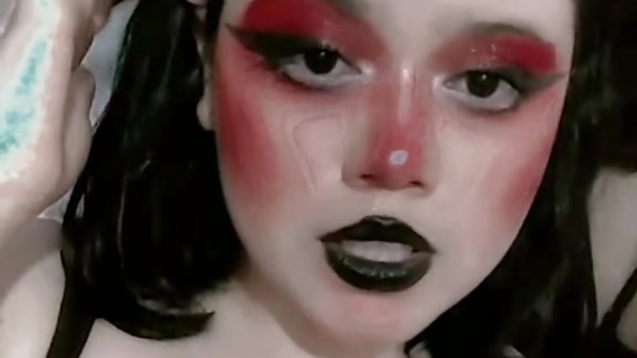 𝓙𝓾𝓶𝓹𝓲𝓷𝓰 𝓫𝓾𝓷𝓷𝔂 🐇 - clip cu Mochi_Hime model videochat