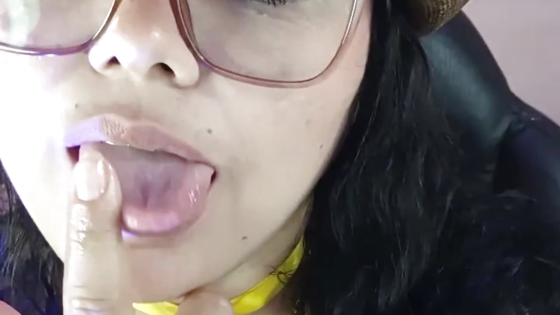 Público – video modela na kameri Meikochoe_x