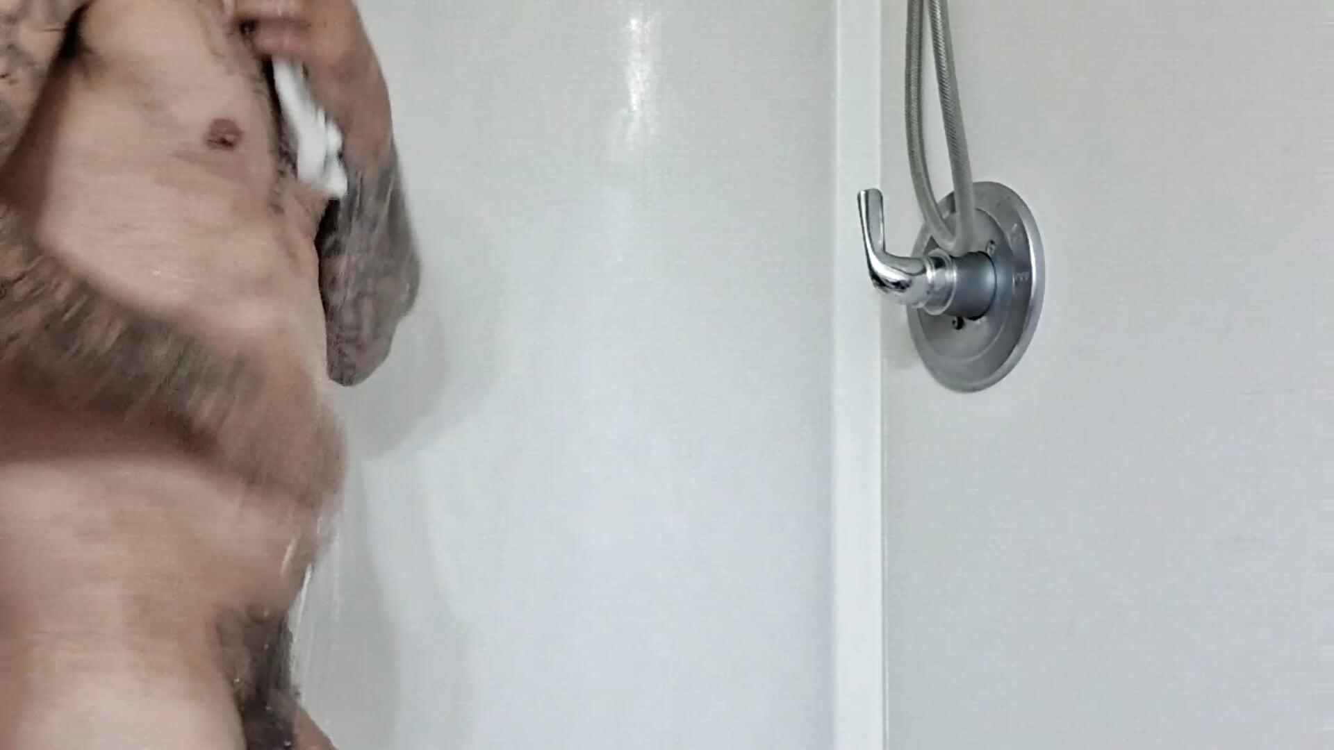 Showering part 3 - video by kingofk6969 cam model
