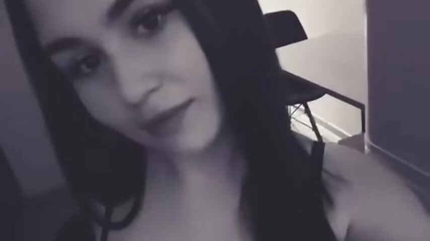 Love you lov – video od webkamerové modelky LucyMuur