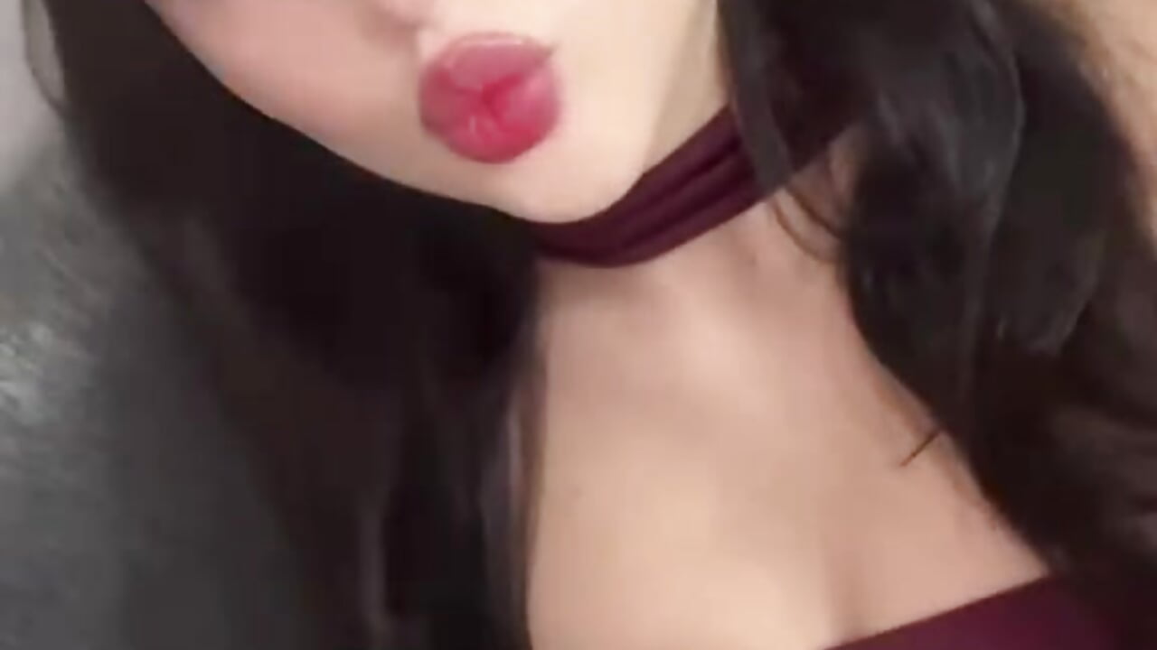 just me - video by Venuss- cam model