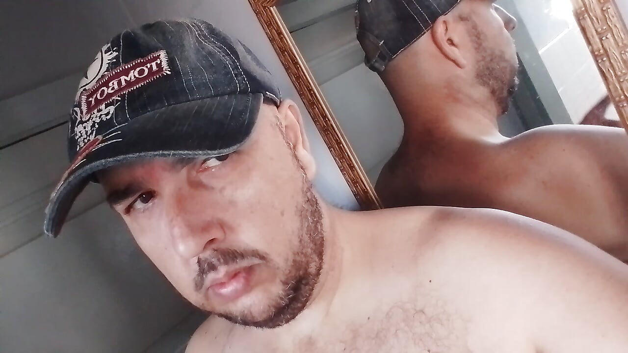 profile-intro-video-1781363858 - video by DiegoMarcelo78 cam model