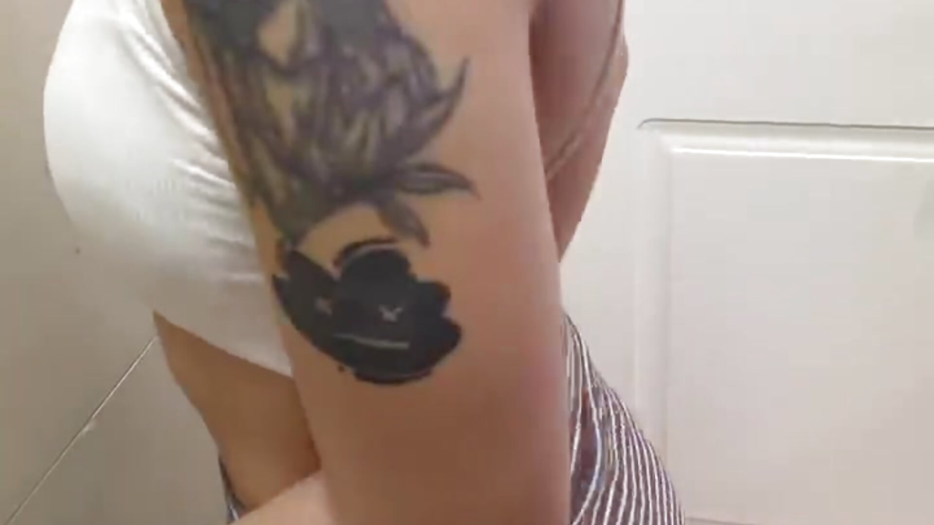 1676 - video by lililigea cam model