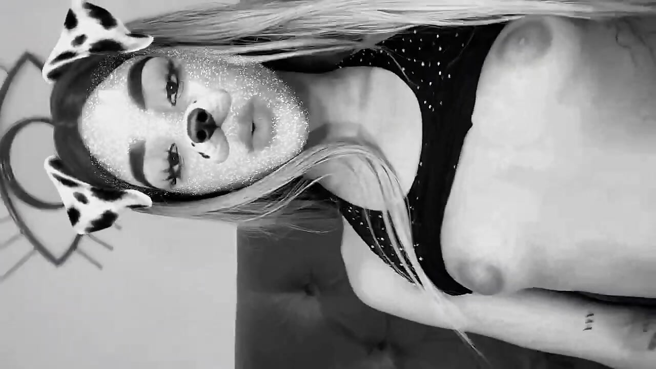 I am your dog love — filmik AngeliCute, modela(-lki) na kamerkach