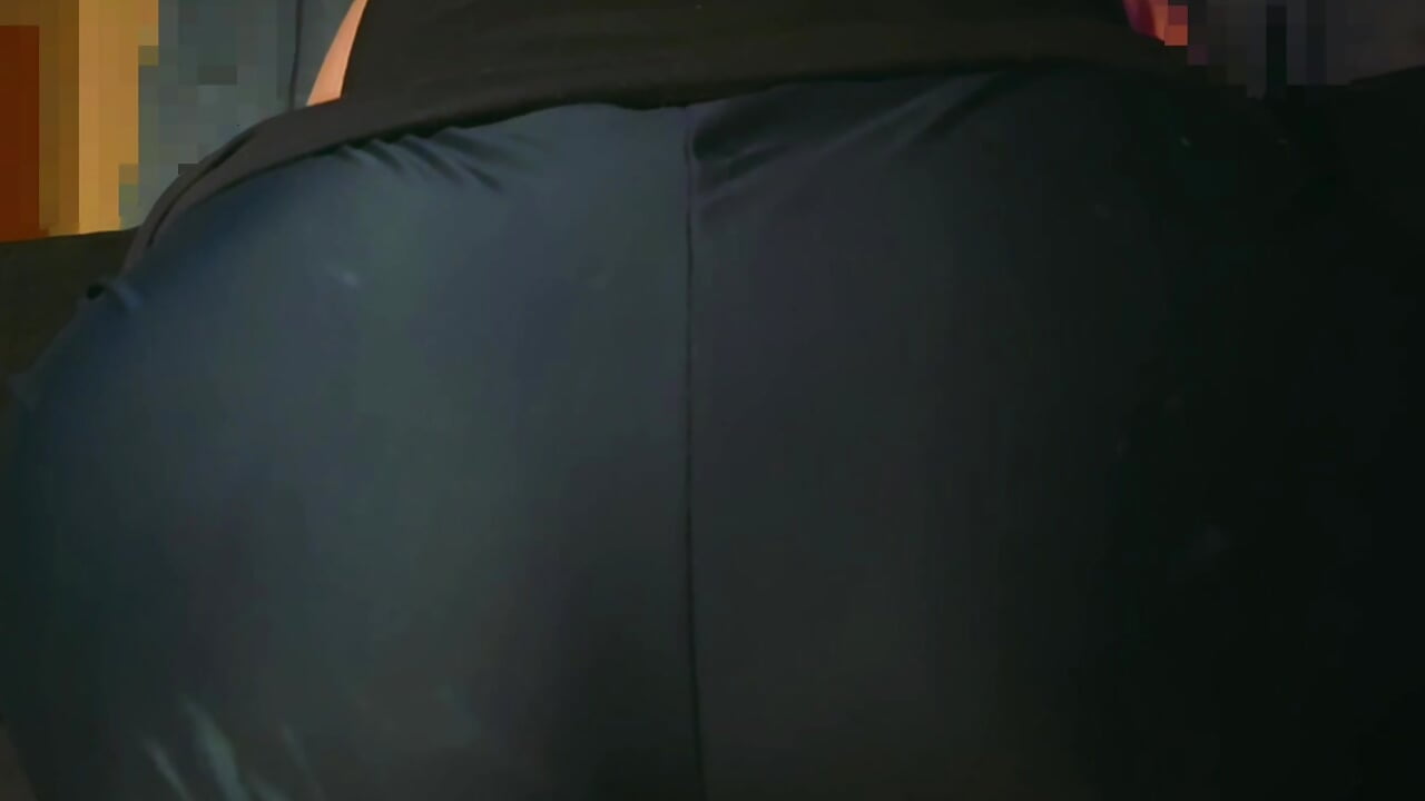 💋 Ass Wiggles 😘 - video by KittenClawGamer cam model