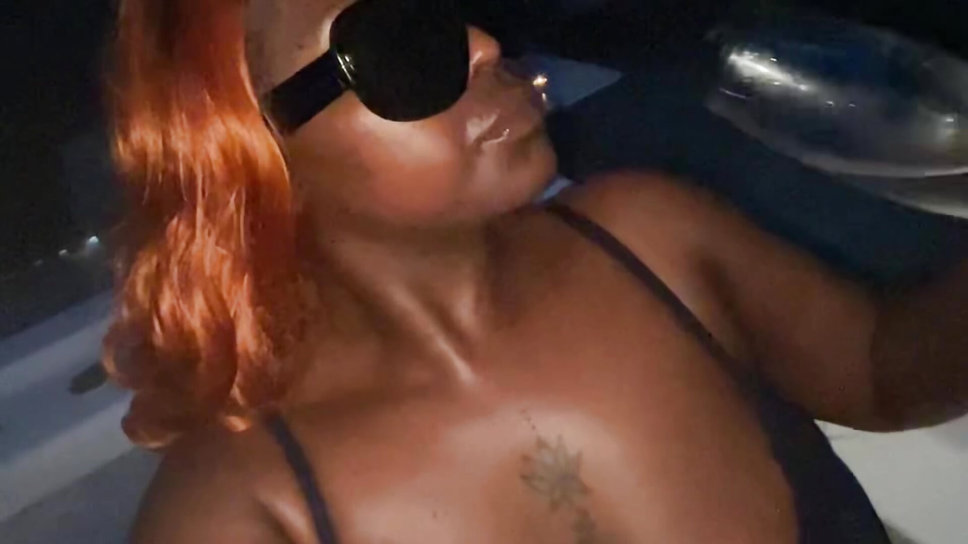 Thick baby - vídeo de la modelo de cam tattooThickladyX