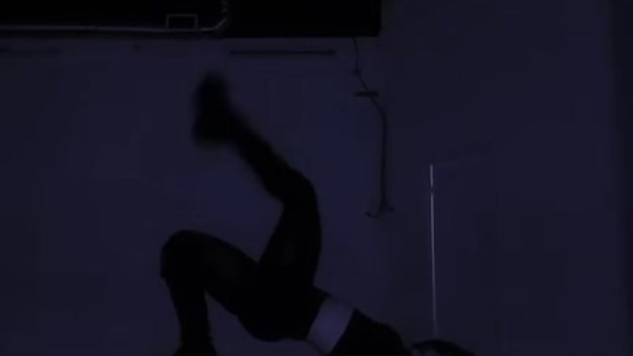dance 1 - video by Demi_may cam model