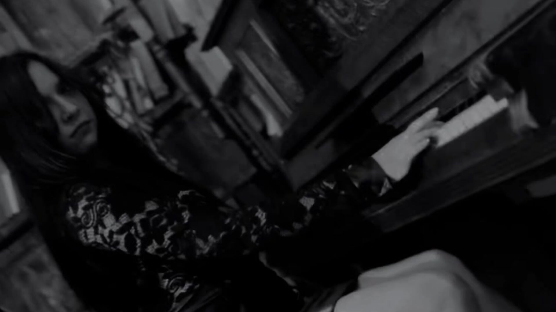 🖤️️️️️️ - video by Livia_Shy cam model