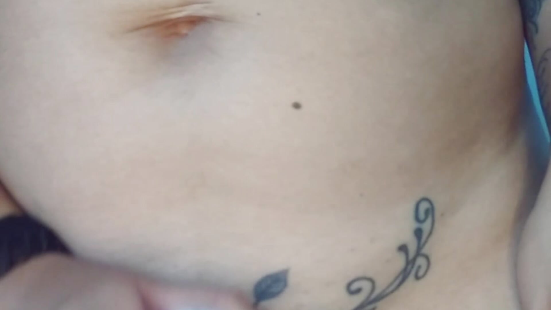 Vibe in Pussy-Plug in Ass - Video von LauraToro_ Cam-Model