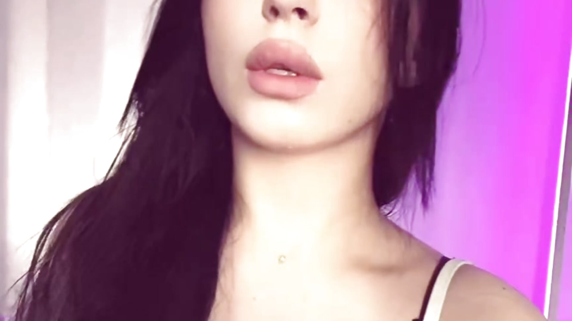 My favorite anime is Evangelion. What about yours? - video oleh meowwave kamera model