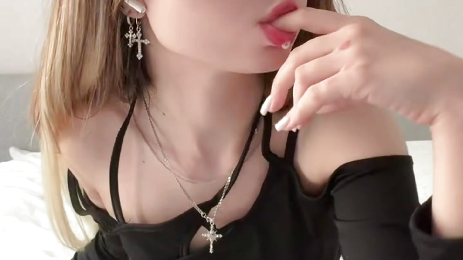 🍂🦔suck my finger, but could ur…🍂🦔 - nancy_chancy主播的视频
