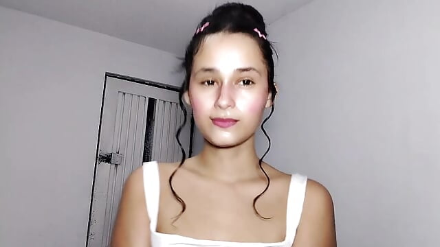 profile-intro-video-1789357435 - vídeo de la modelo de cam Elisse_and_Leo