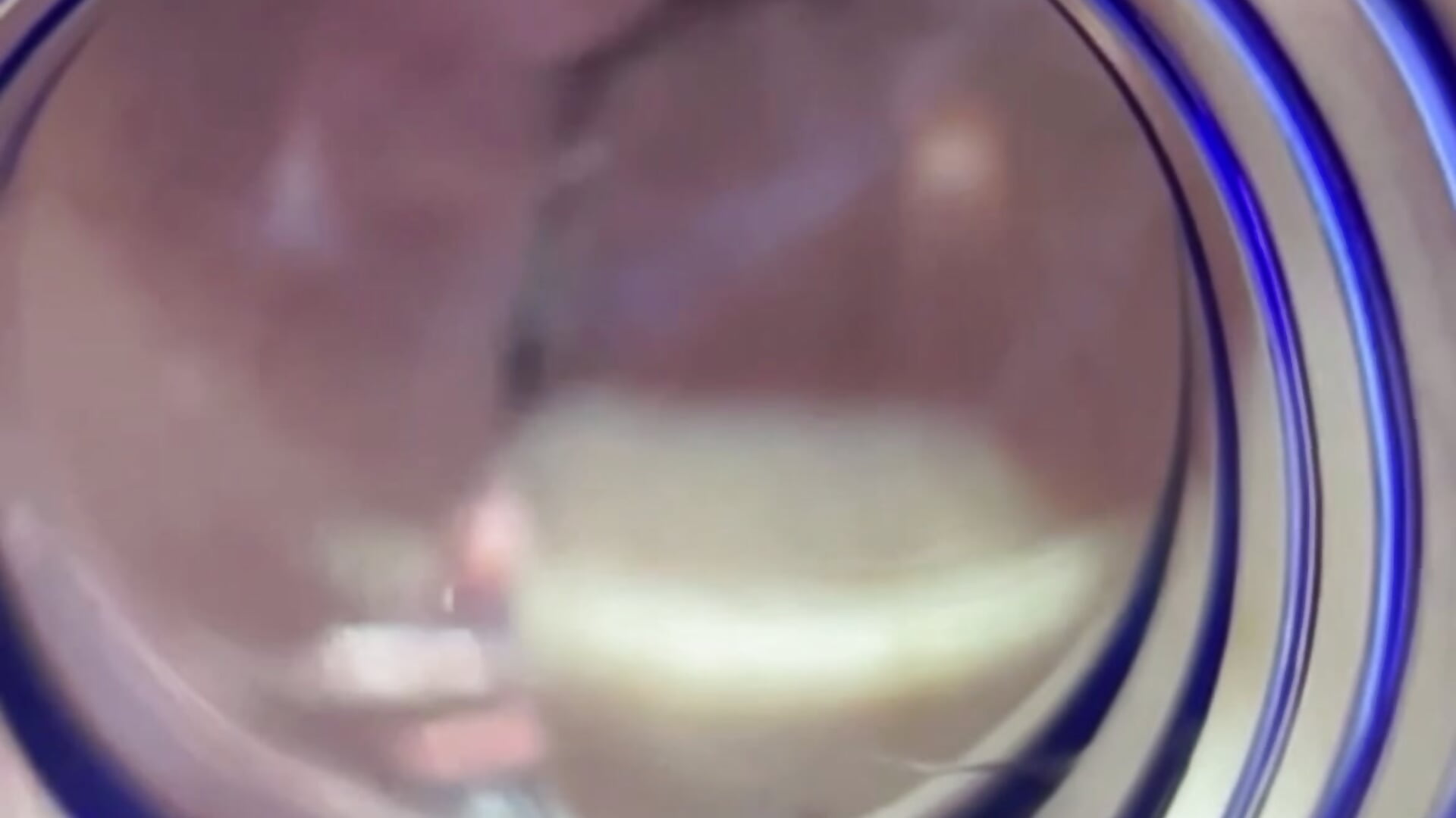 Anal glass dildo close up rare video - vidéo du modèle de showcams GeldenKuy