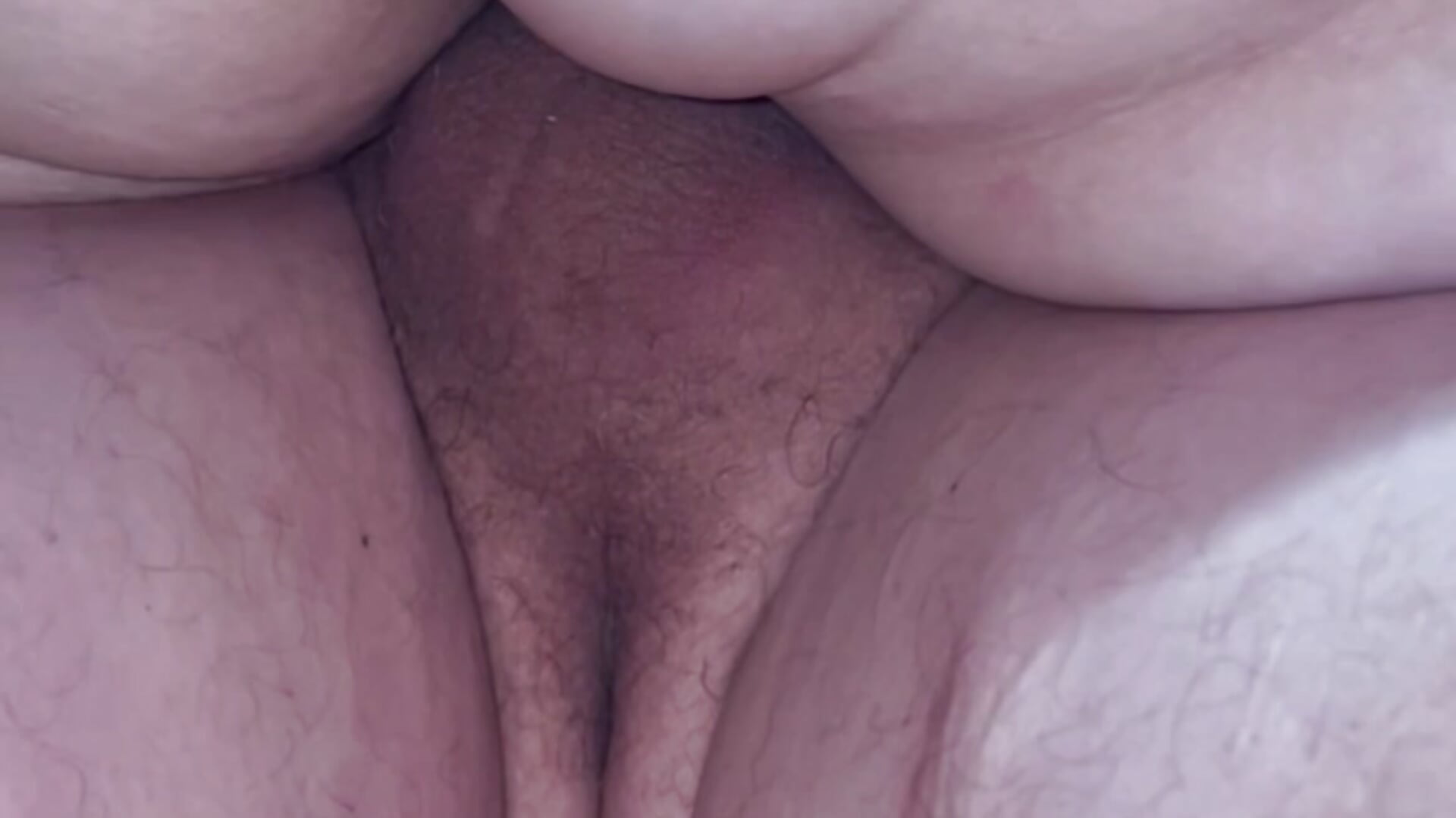 Fulling up mommy - vidéo du modèle de showcams GeldenKuy