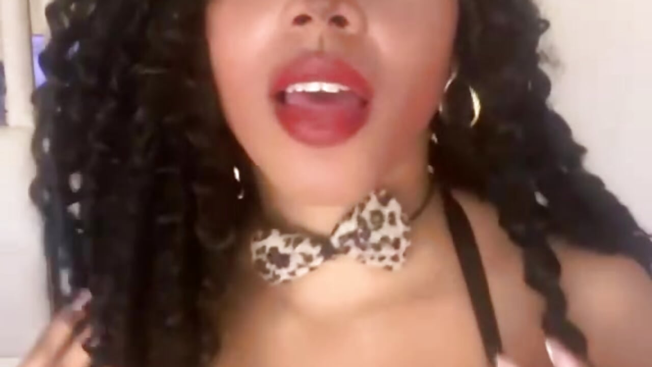 Miau 😻🫦🤎 - Video von Anabella_London Cam-Model