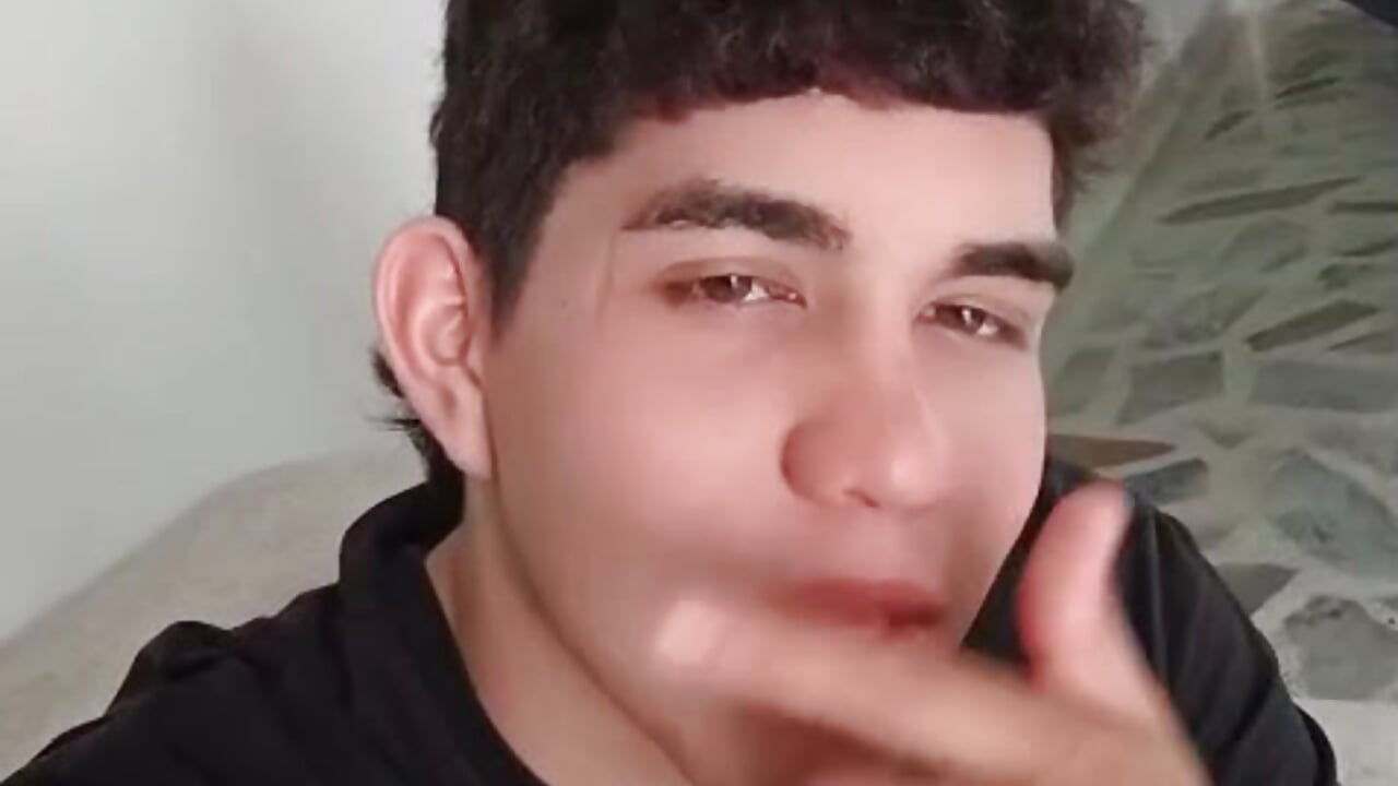 🥵😎