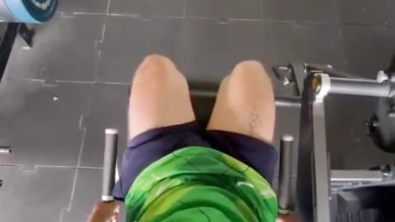 gym - video by persibal_redhead cam model