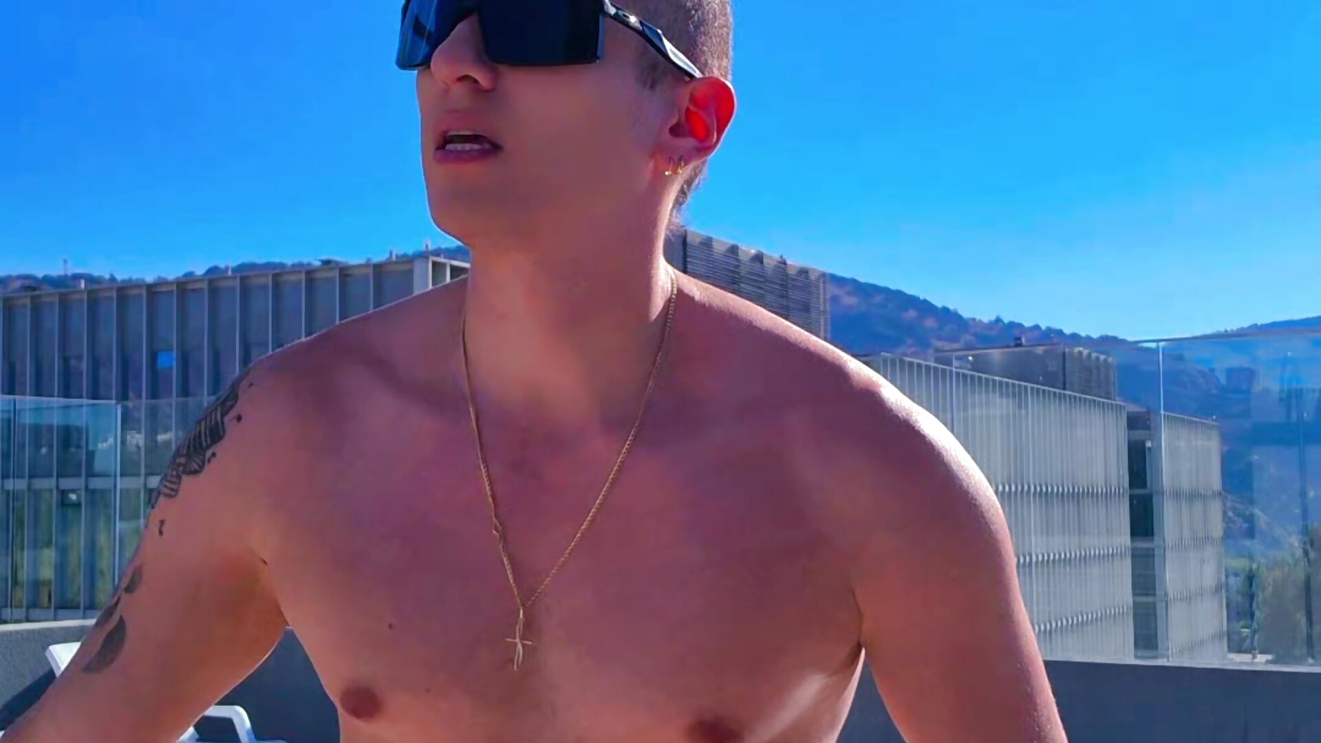 leocastro2920 - Cam Model Trending Video 9919