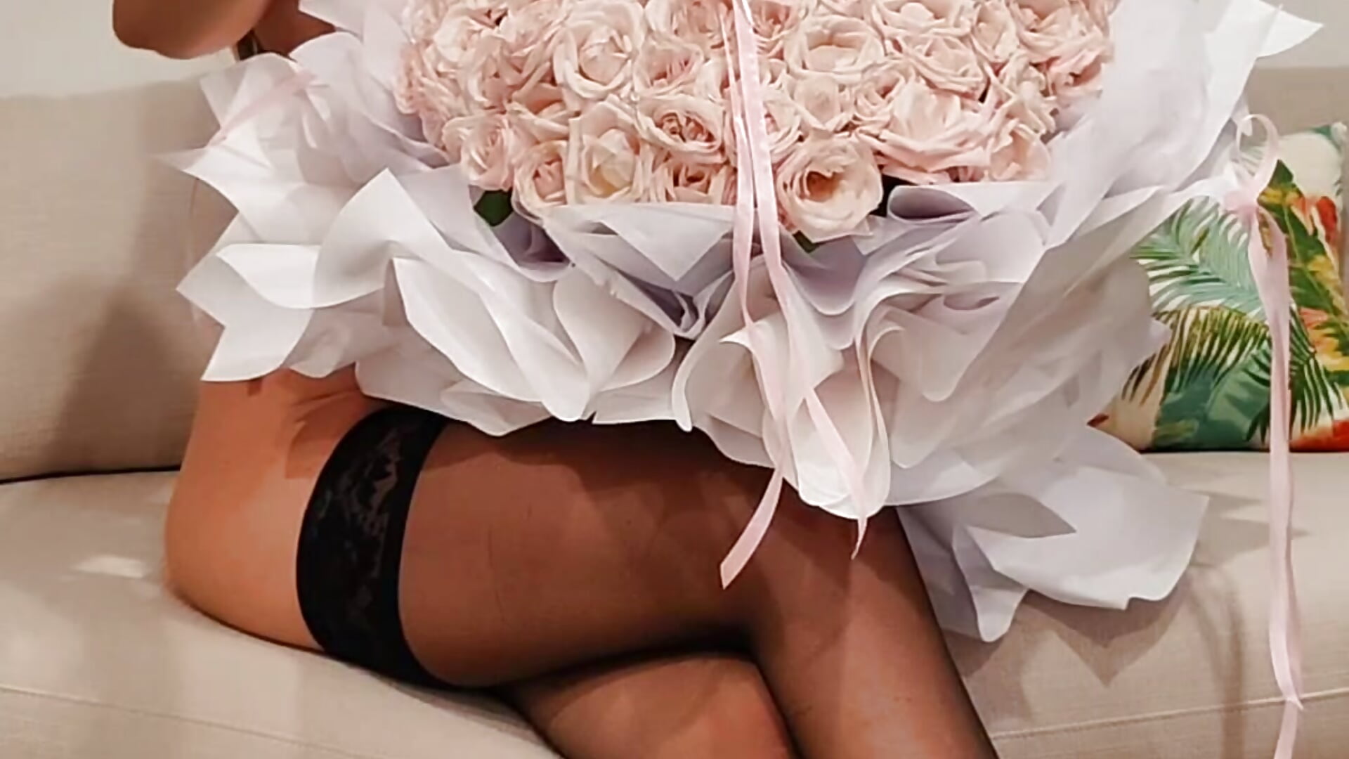 Flowers - video by AnnaMyself cam model