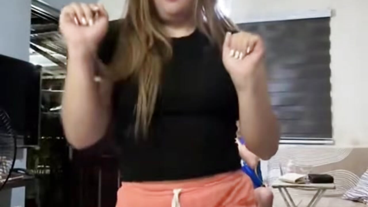 Dancey danceys! - video by EricKrolick cam model