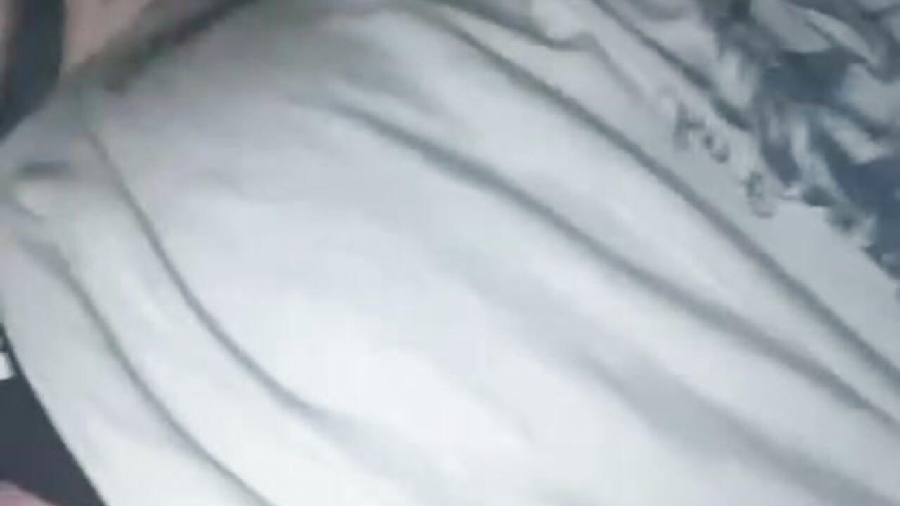 quick cum on myself