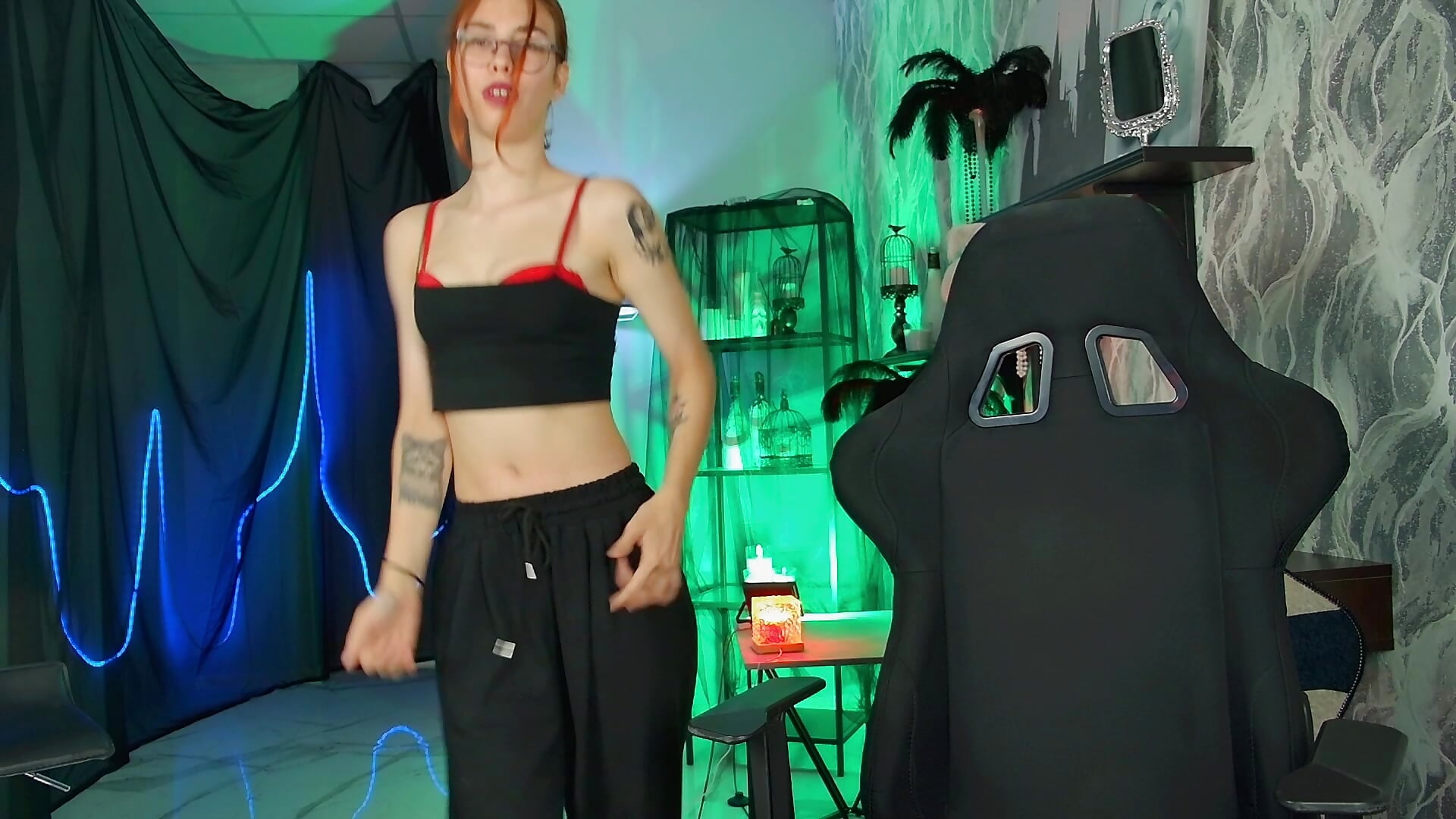 sexy dance – video modela na kameri SeraphineDuskryn