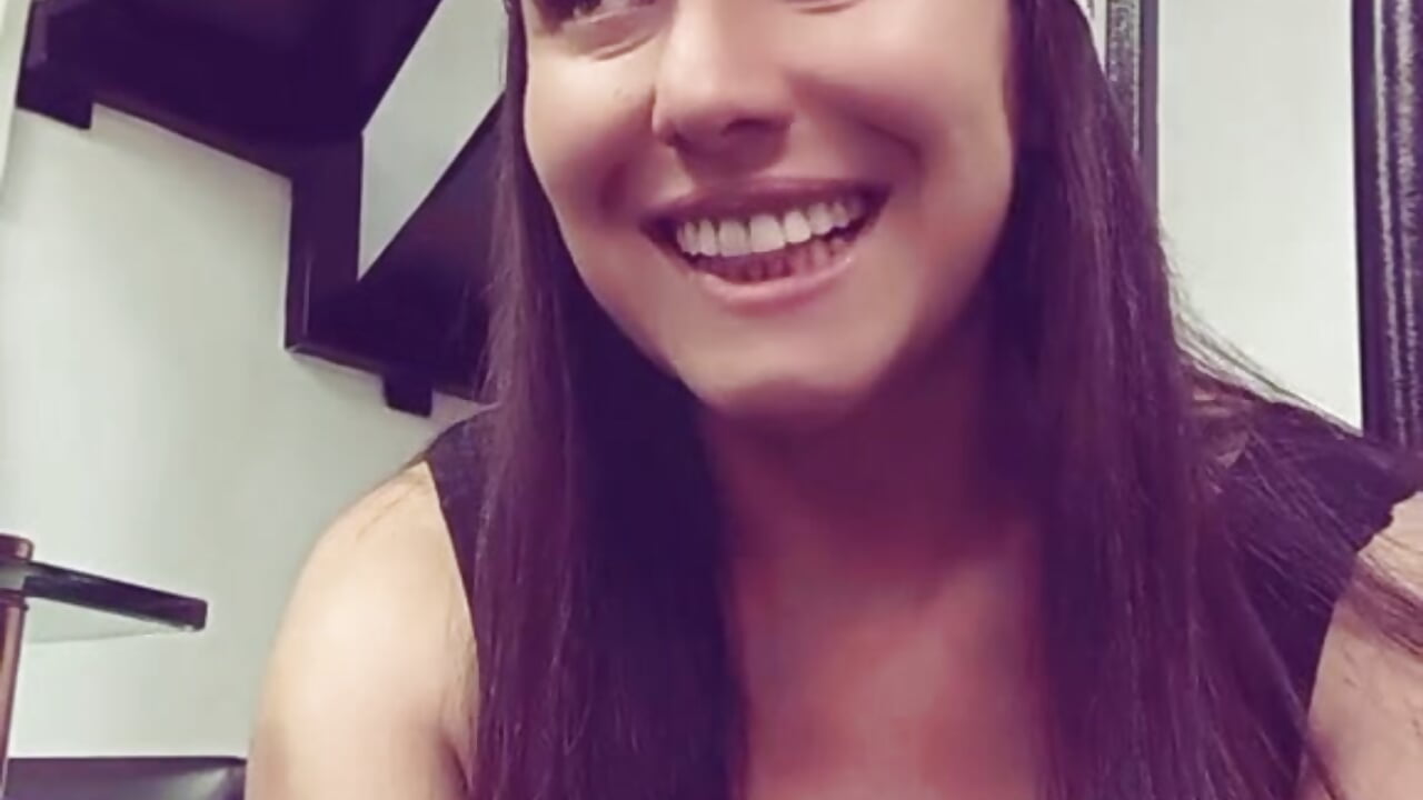 ❤️ - video by Luna_glow_ cam model
