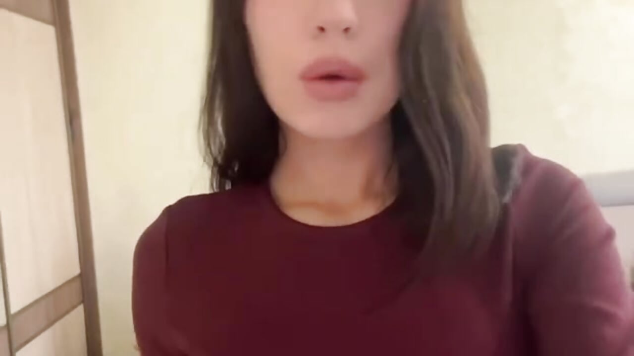 my pretty face 💖 - video by AlyssaLea cam model