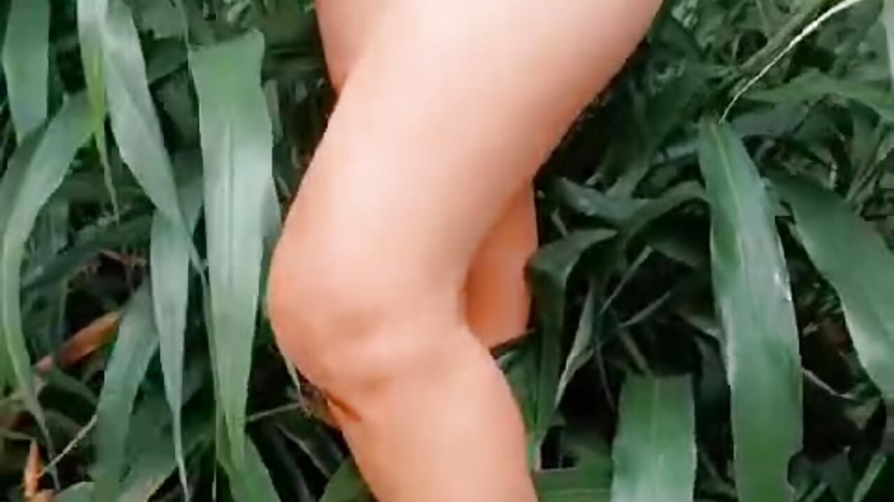 cute - video by sofia_yummy30 cam model