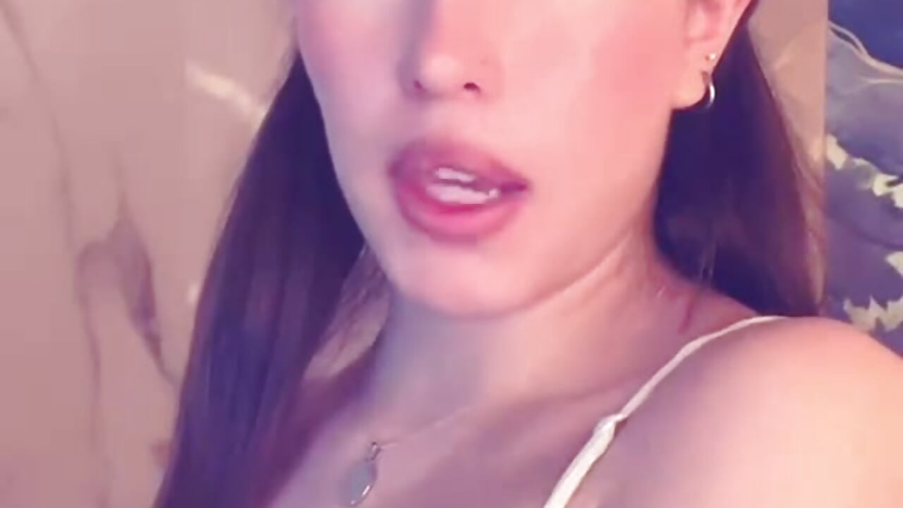 Your favorite singer 🎤 - video Nikka_888 kameramallilta