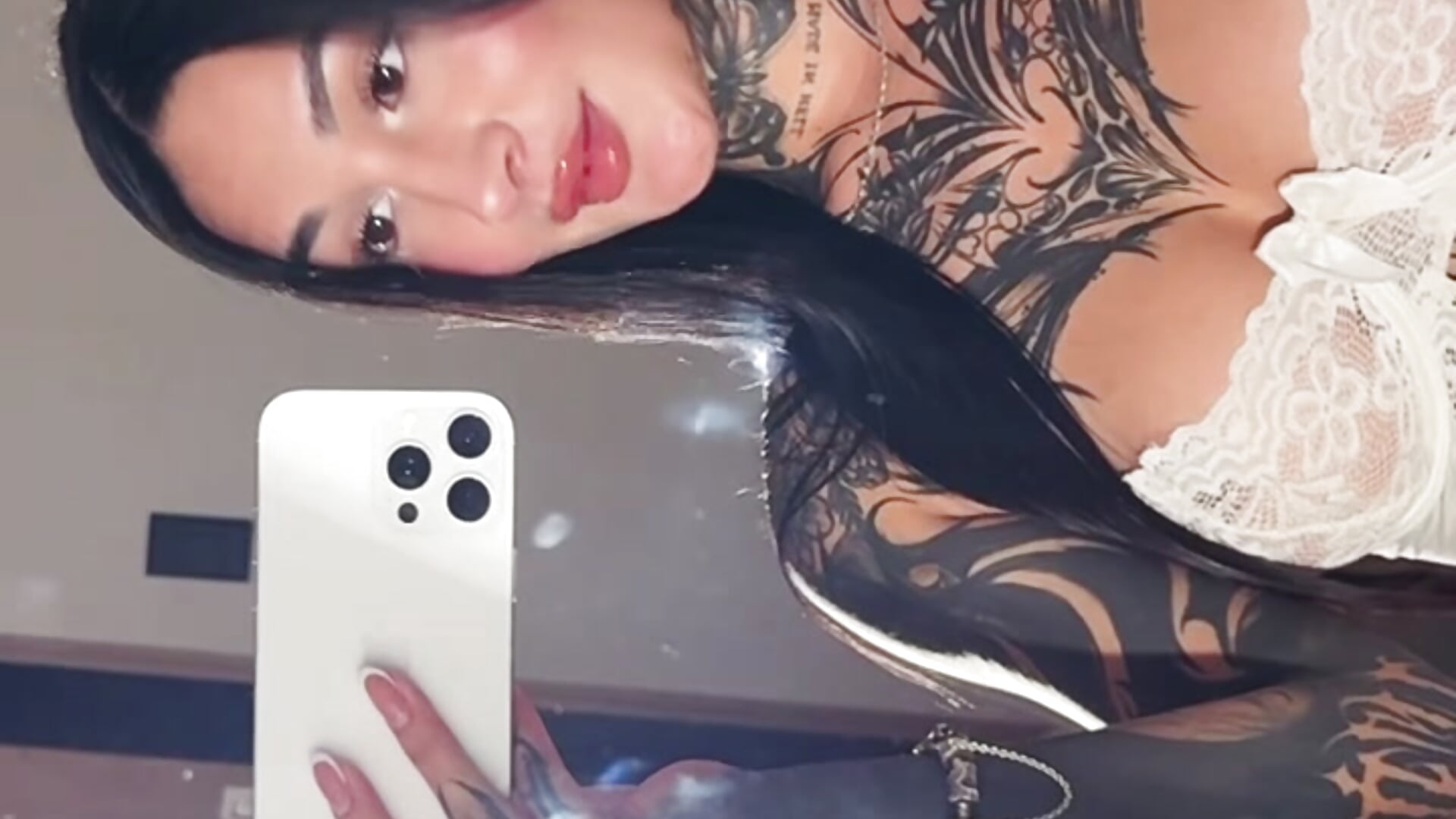🤍🤍 - vídeo de la modelo de cam Suis_evangeline