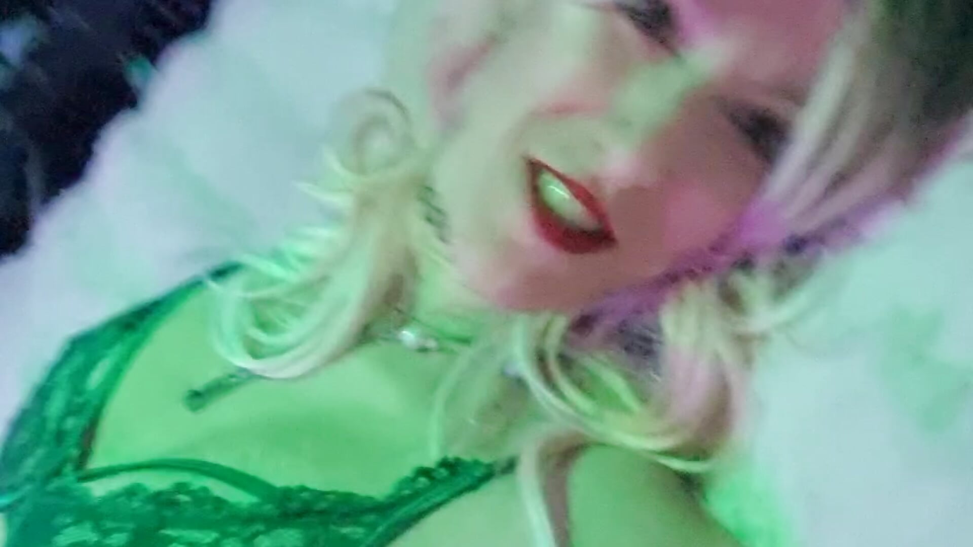 chilling after my show    ₍^. .^₎⟆ - video by OMGmina cam model