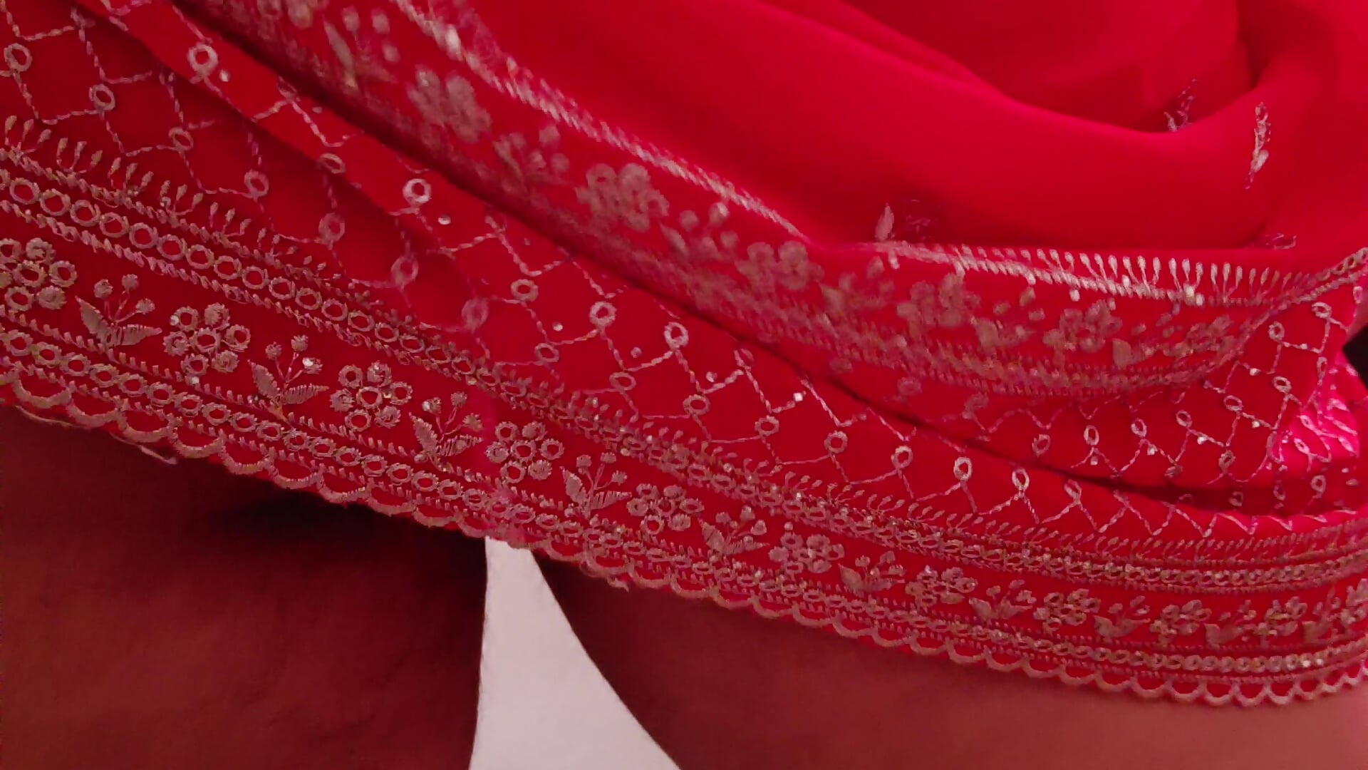 1000146816 - video by kaur00sim cam model