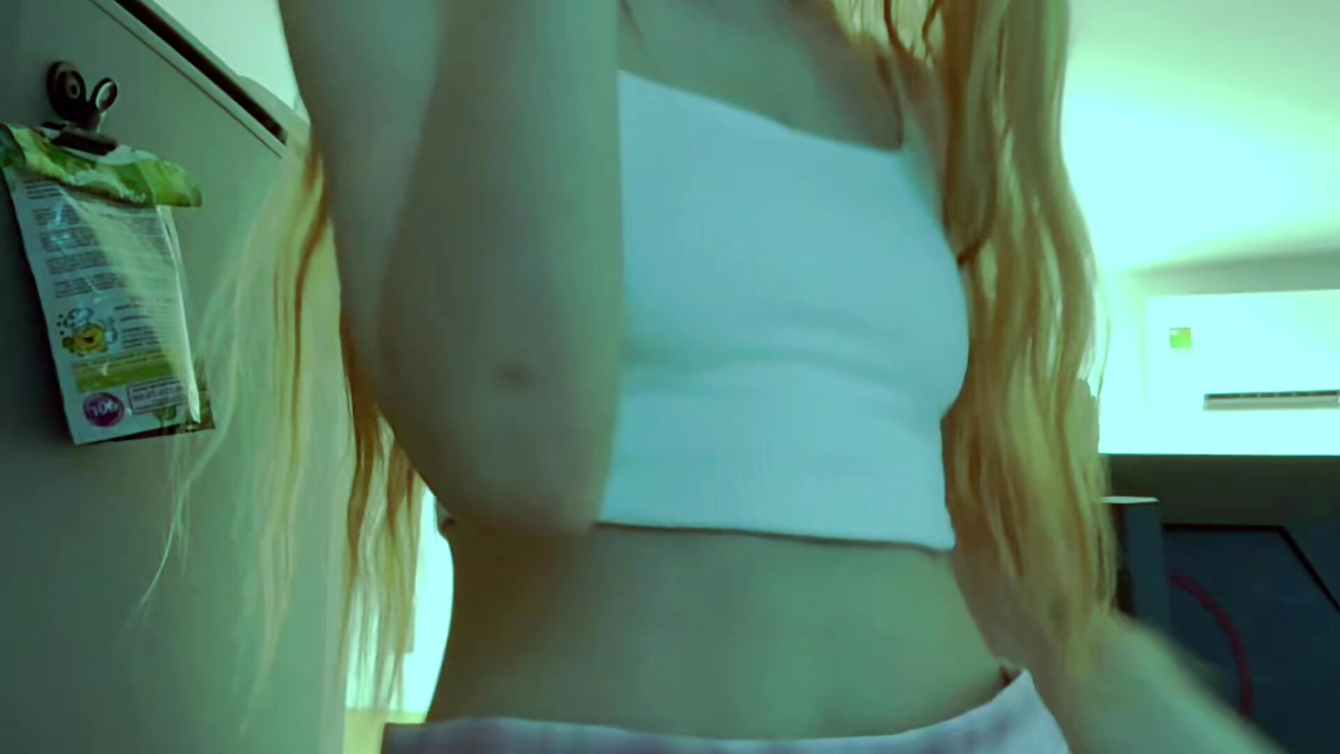 scuffed tiktok – video af blush cam-model