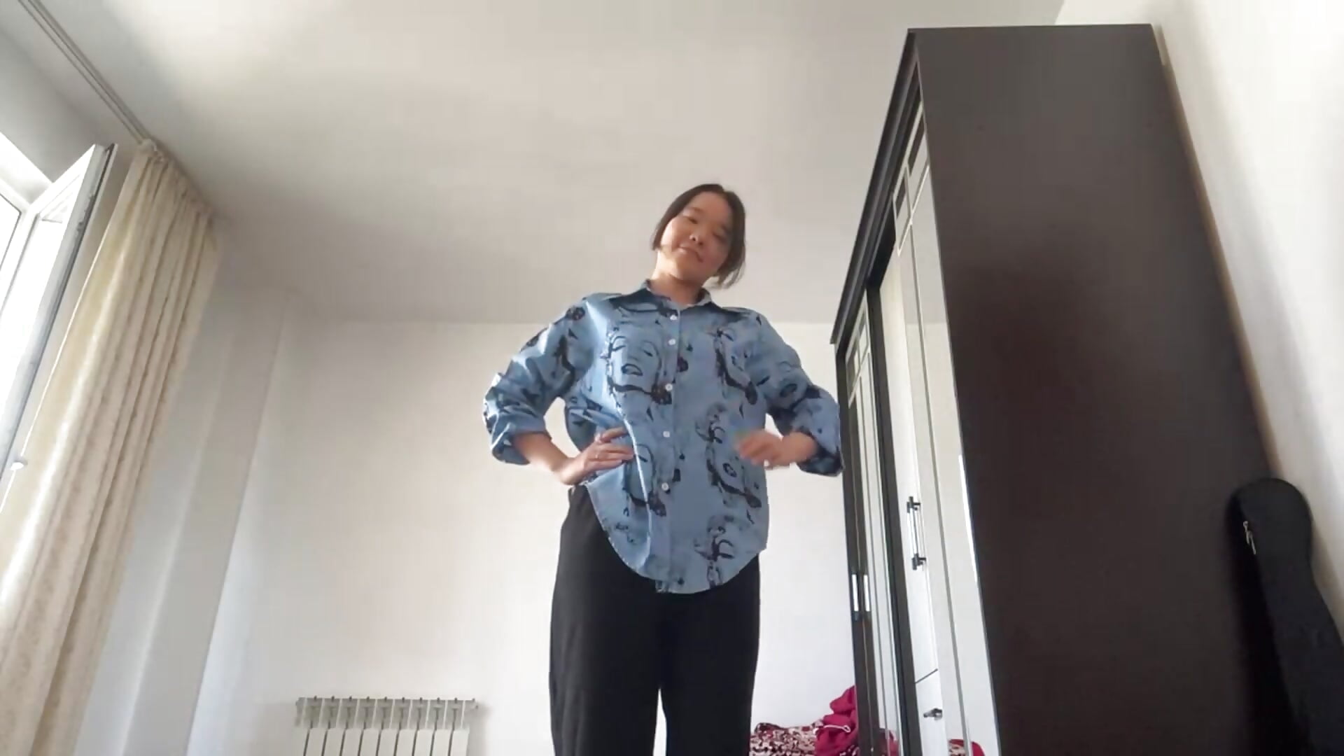 Cute Asian girl - Vídeo de Mika_strawberry, modelo de vídeos
