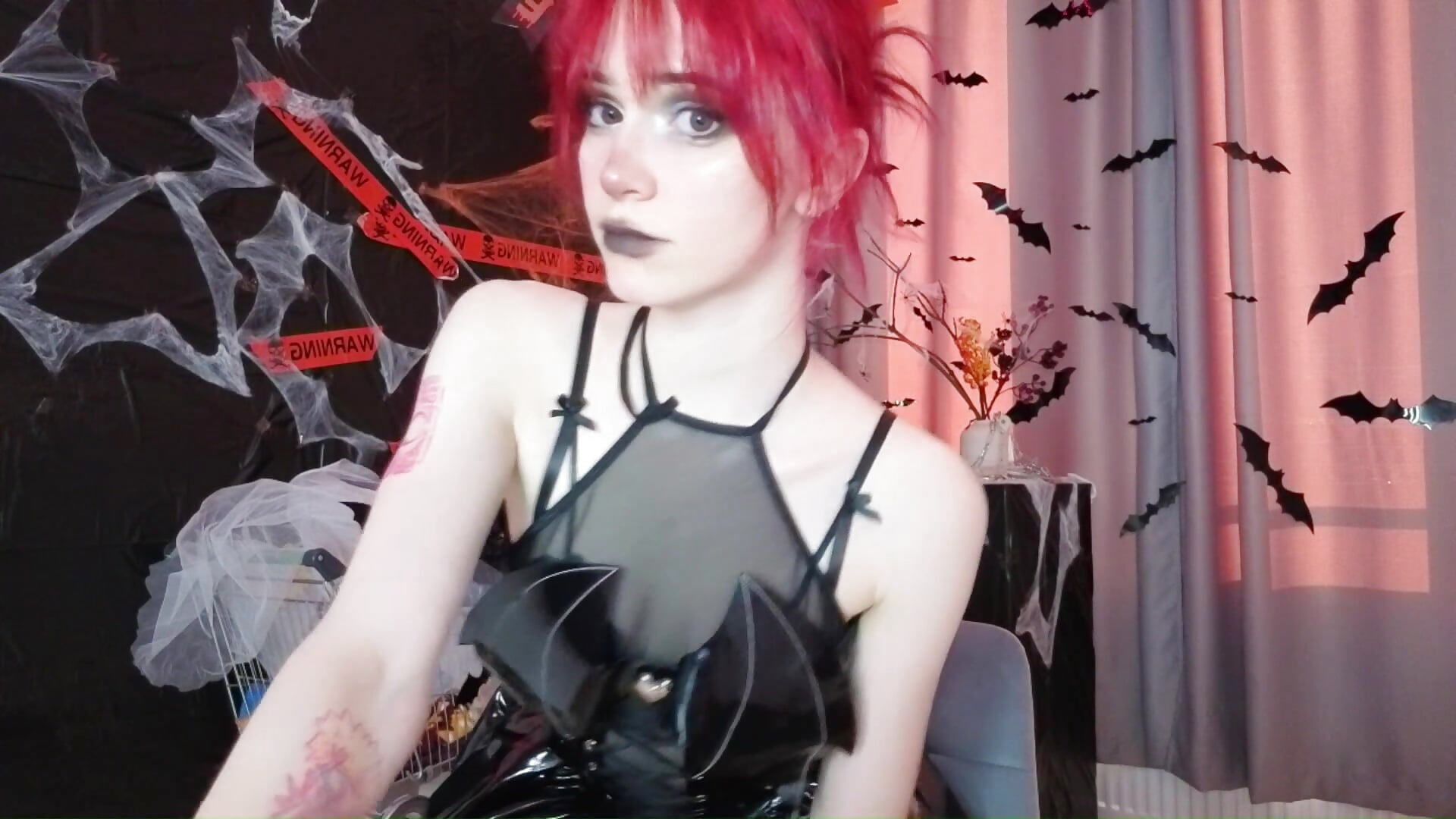 Hallowen :3 - סרטון של KayleneWesterberg, דוגמן/ית מצלמה