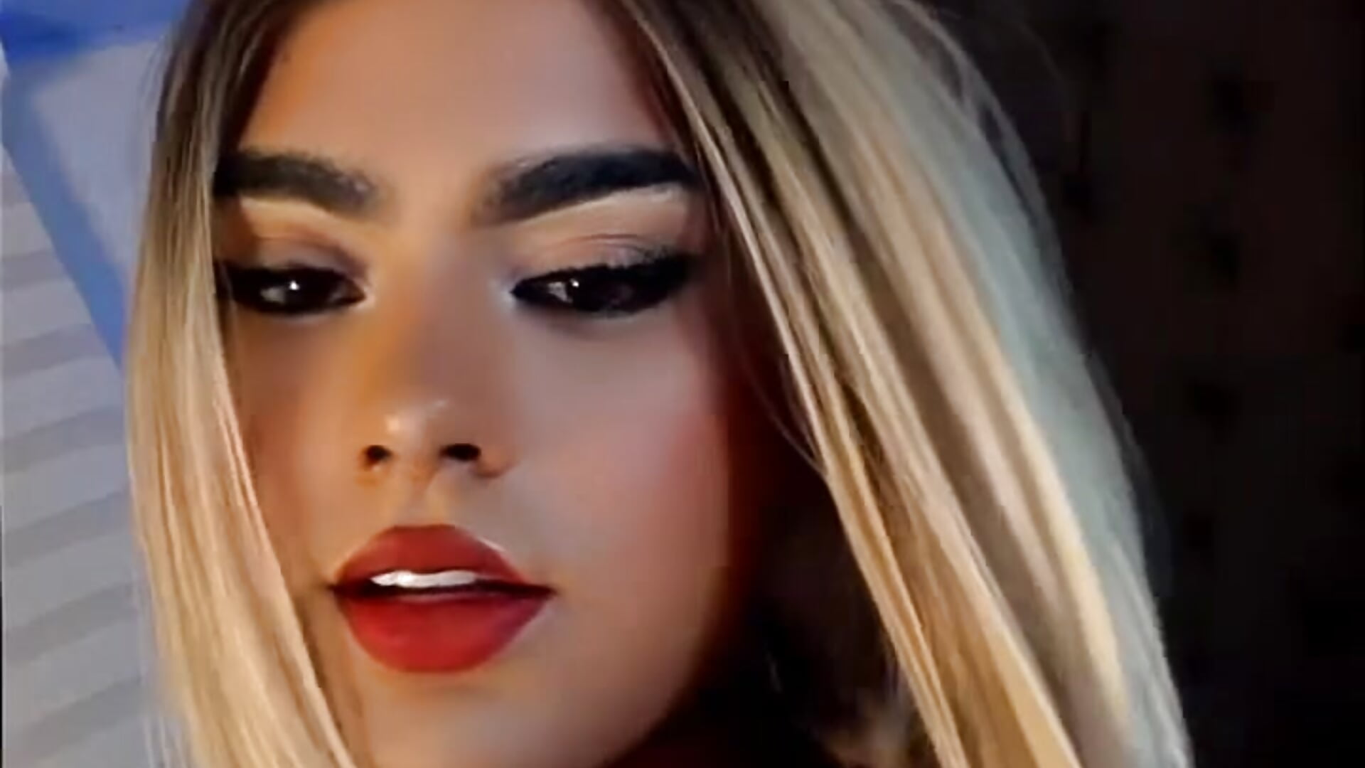 My redlips❤️ - video by Scarlethvhonparker cam model