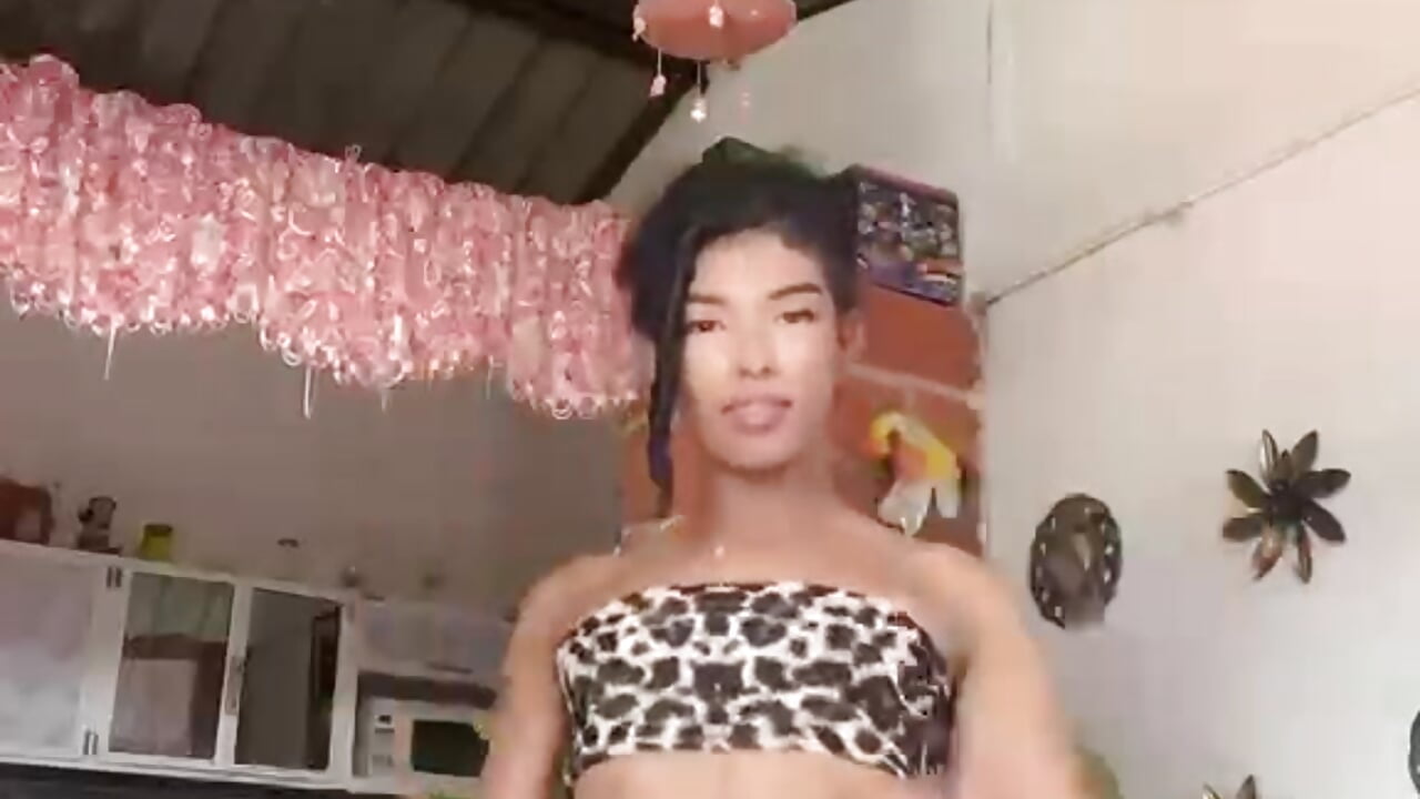dance – video modela na kameri ameliaduval