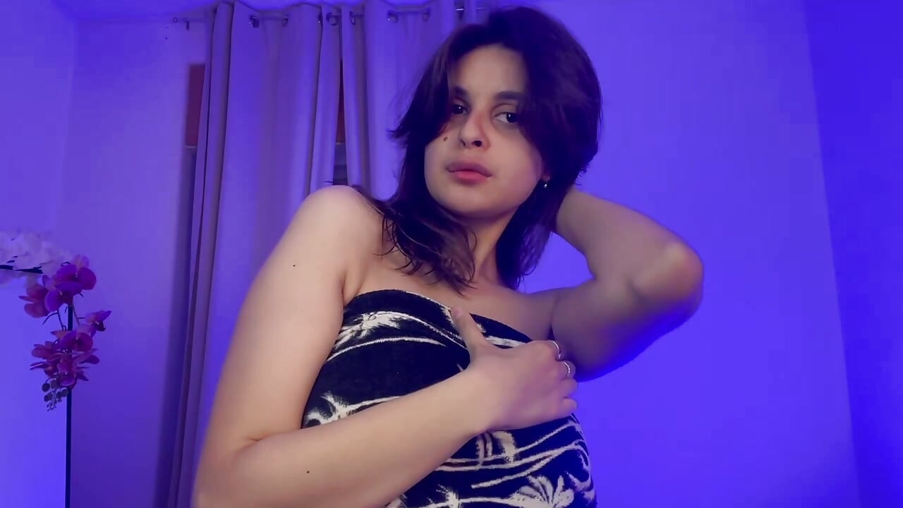 Soft seduction 🔥 - βίντεο μοντέλου LumiNika