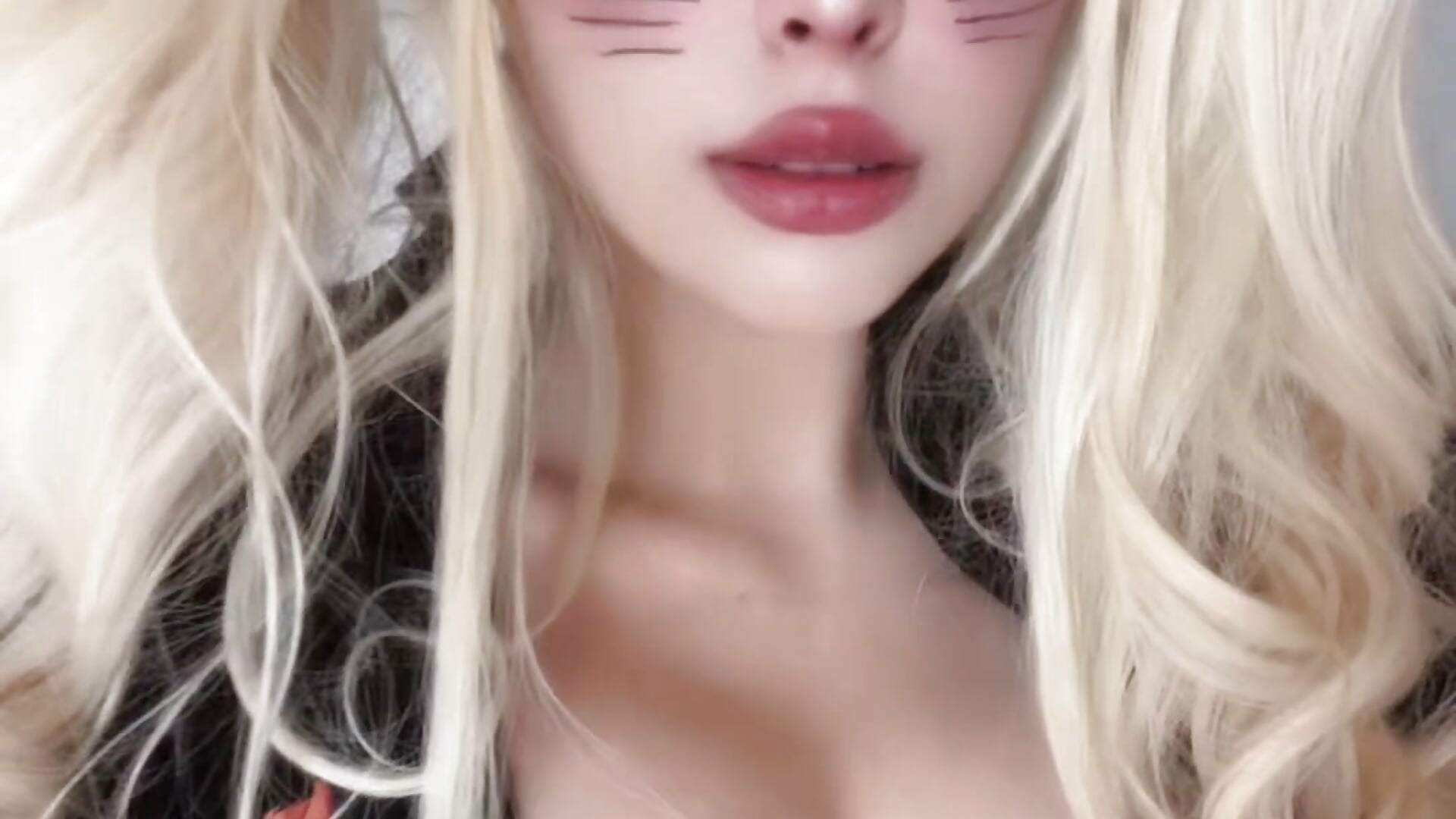 🦊 - 視頻由 PinkyBonniee 主播提供