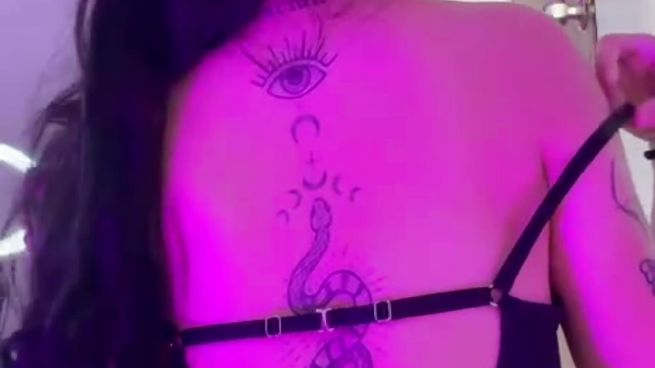 POV tattos - video Miss_Belu kameramallilta
