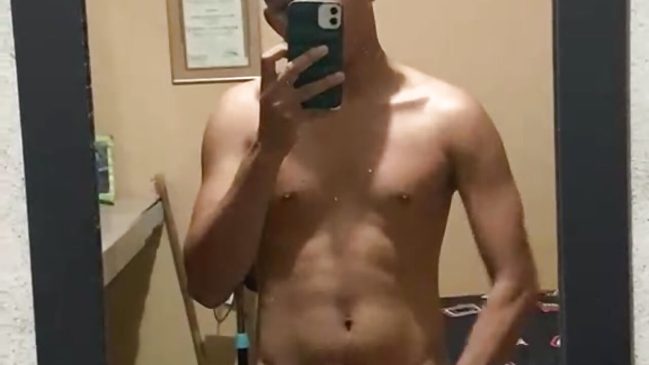 Want to see more? 🥵😉 - video oleh DylanParker_ kamera model