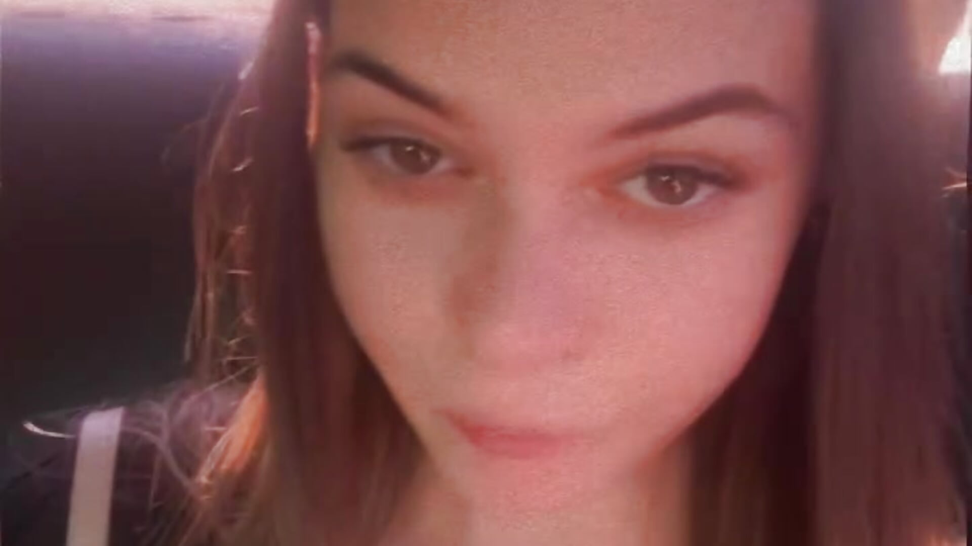 My vibe - vídeo de la modelo de cam Linalk_flor