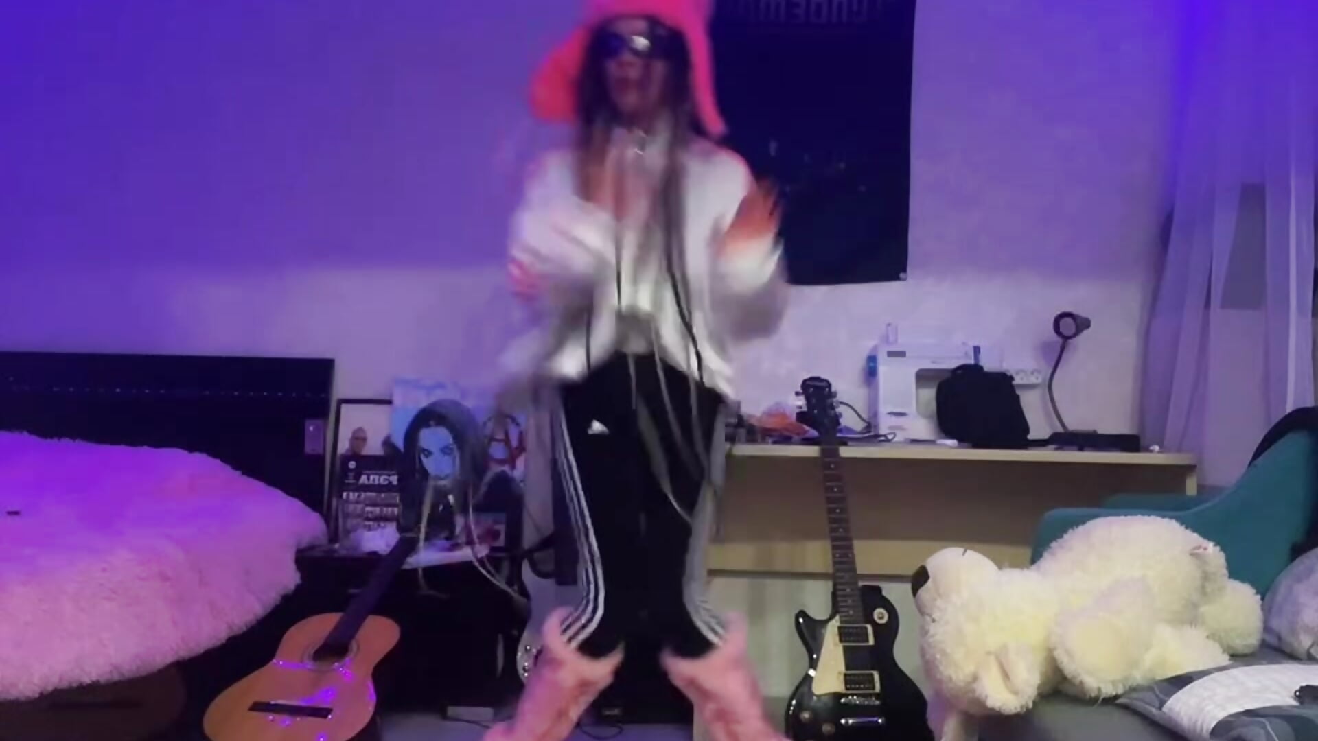 Styyyyle - video by FreedaDeloach cam model