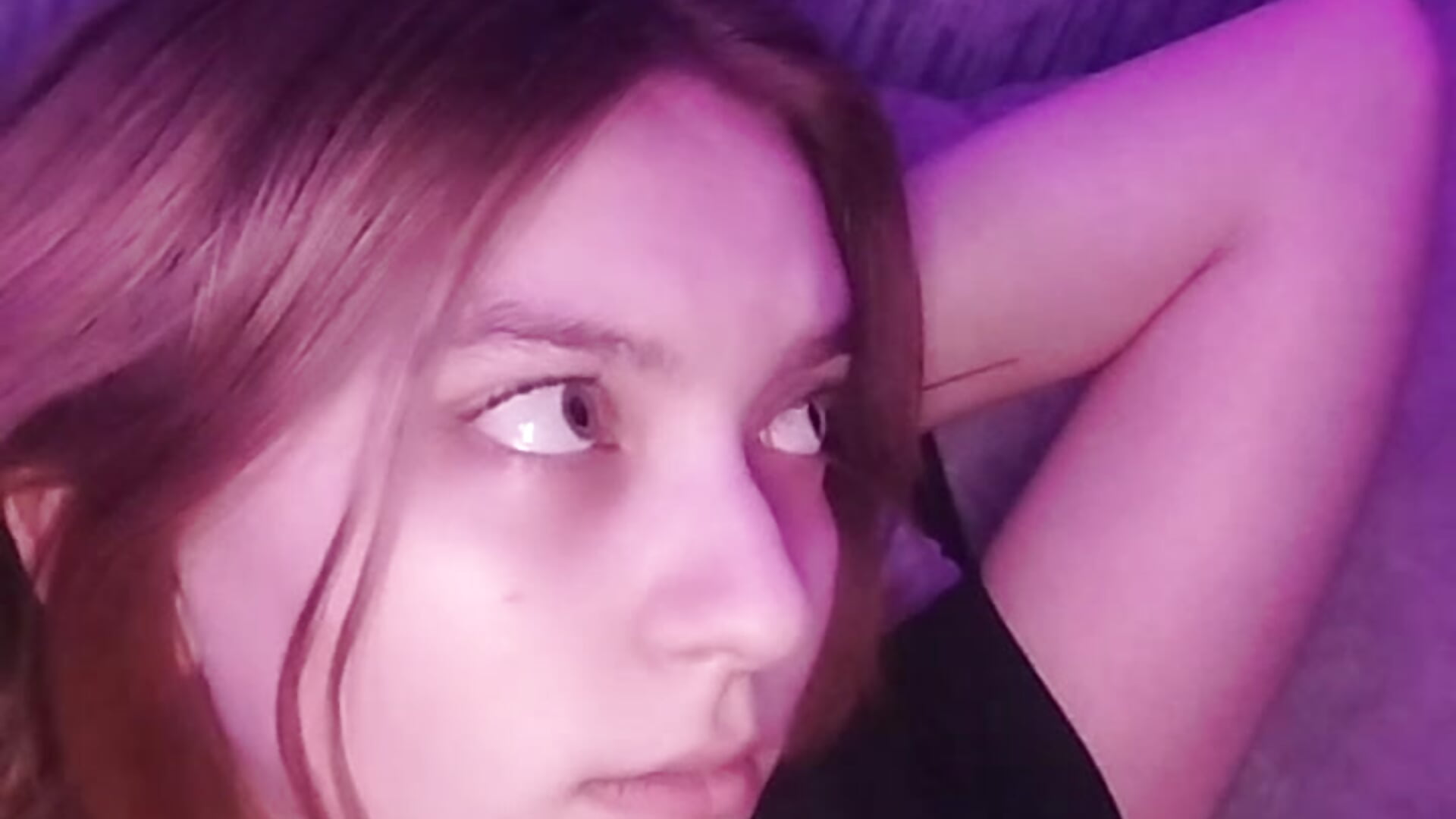 video_2026-06-12_18-46-14 - video by CaroylnOllhoff cam model