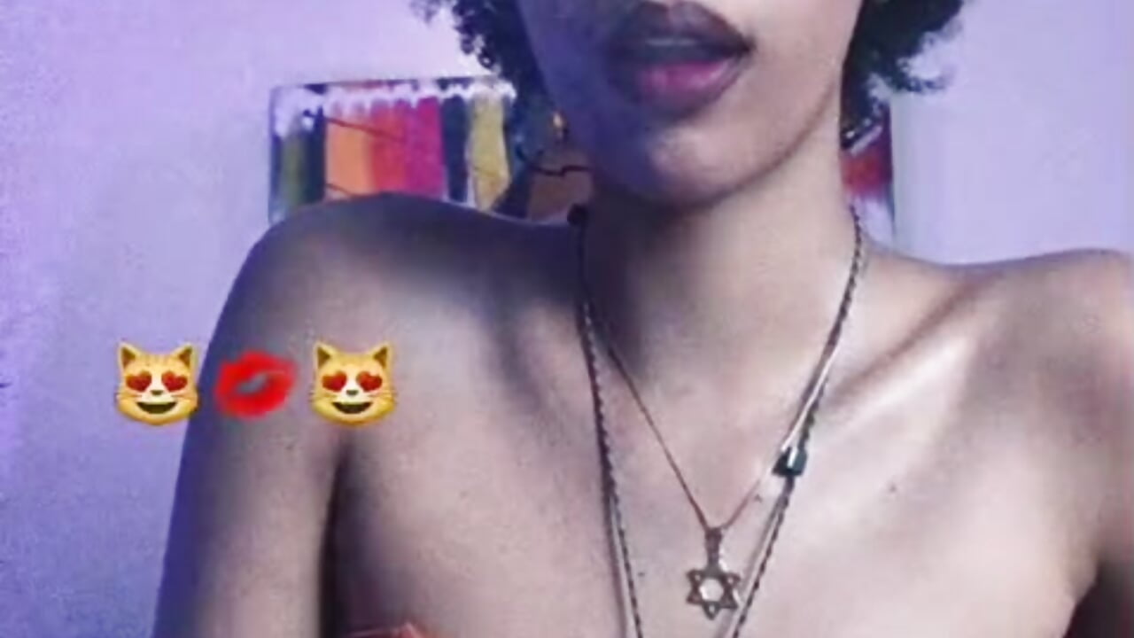 🤭😏 - video by Kiara_Kamau_XXX cam model