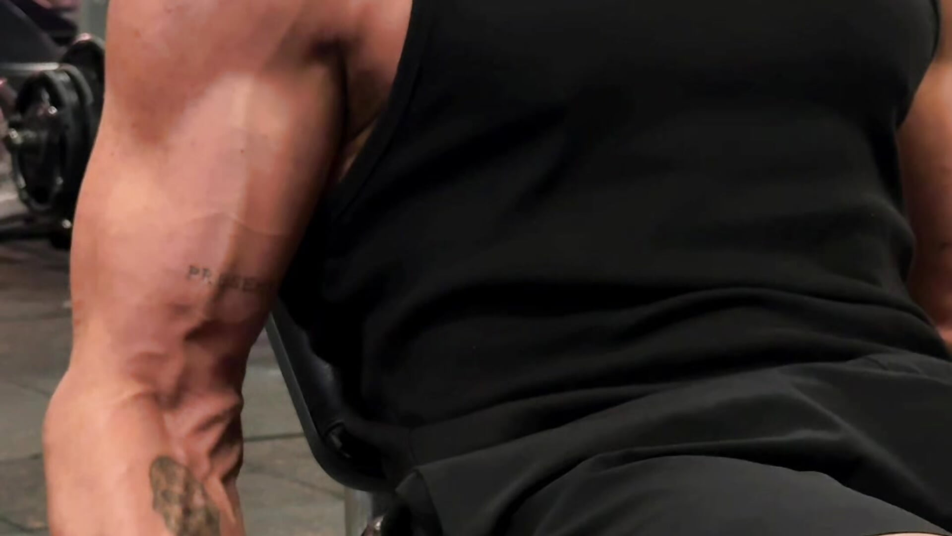 🔥💪 - video by Mateo_Ospina_ cam model
