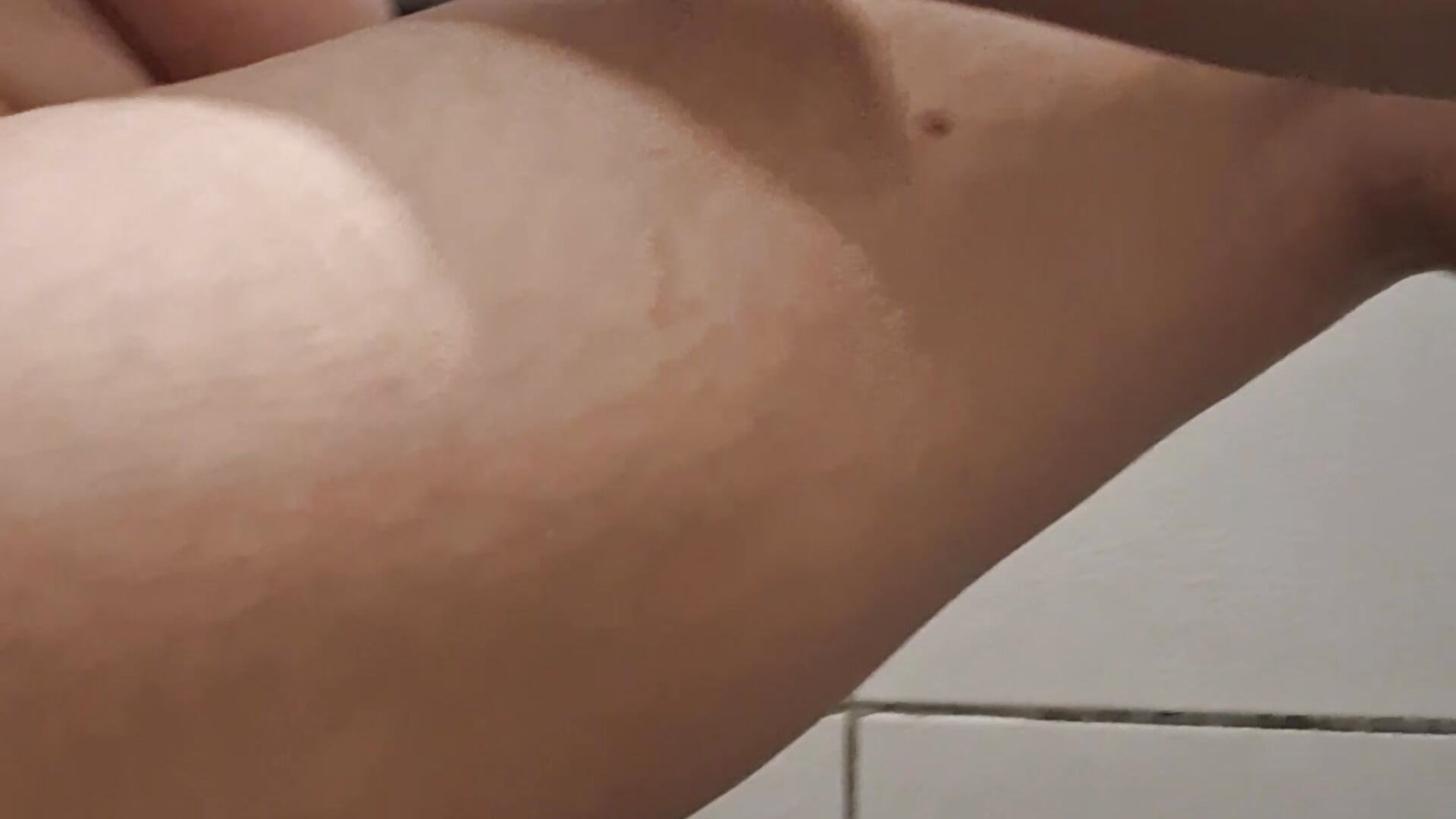 Rasage - video by Madame100E cam model