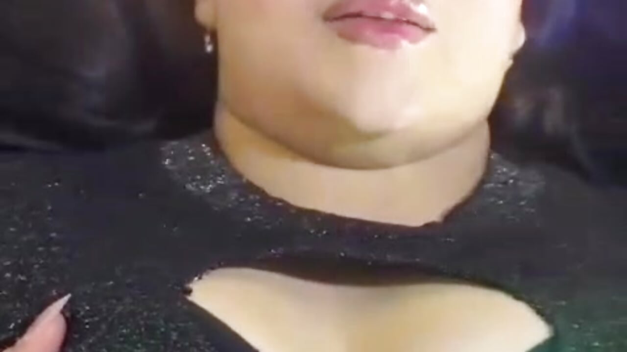 SEXYS BIG TITTS 💋－カメラキャストのalessiaariamarの動画