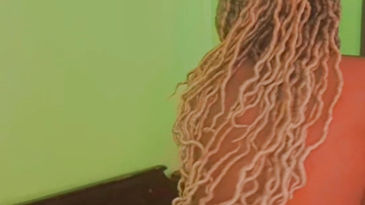 Ride pillow cum - video od modelky/modela Star_Shaddy